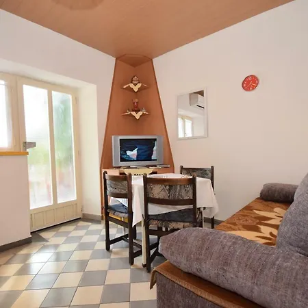 Kata * Starigrad Paklenica