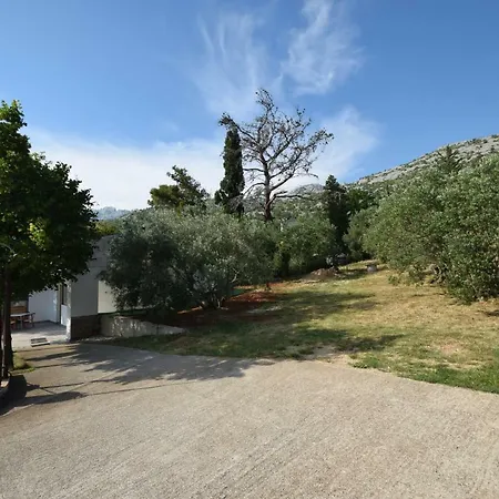 Kata * Starigrad Paklenica