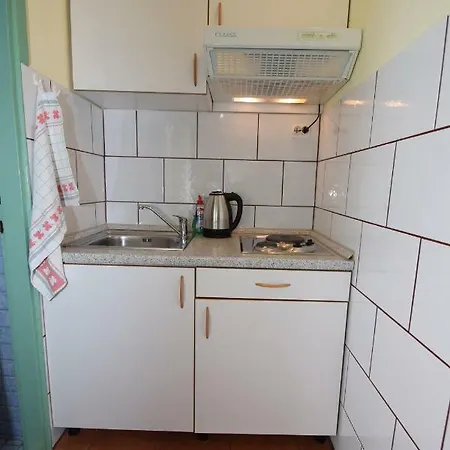 Kata * Starigrad Paklenica